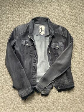 jkt Gray Leather Trucker Jacket - Women's